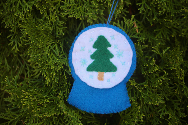 Holiday Hand Sewing: FAMILY Workshop - BROOKLINE